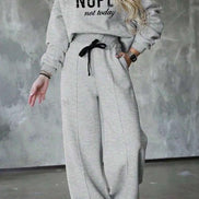 Geripptes Zweiteiliges Damen-Set mit Langarm und Gemustertem Bund – Grau