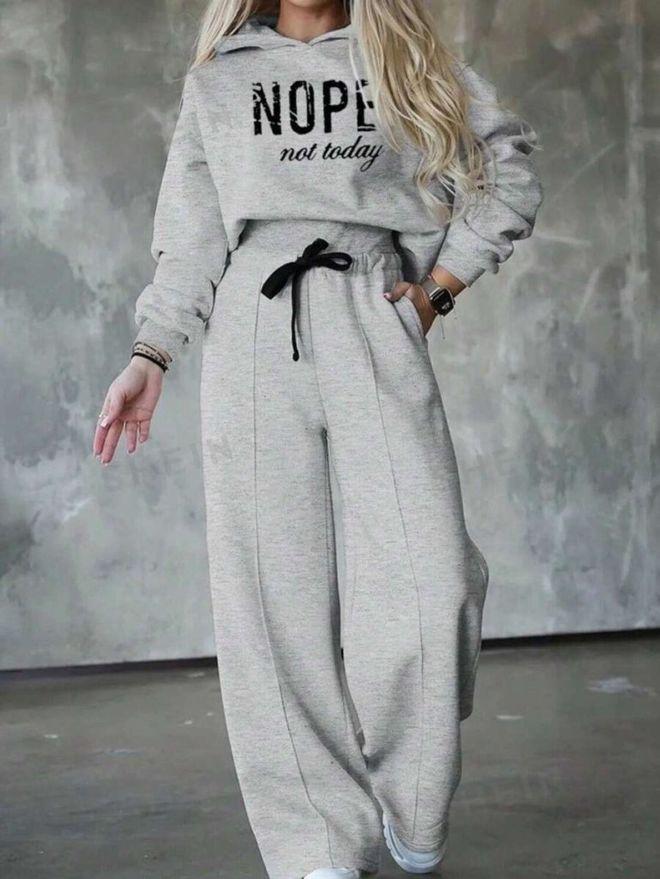 Geripptes Zweiteiliges Damen-Set mit Langarm und Gemustertem Bund – Grau